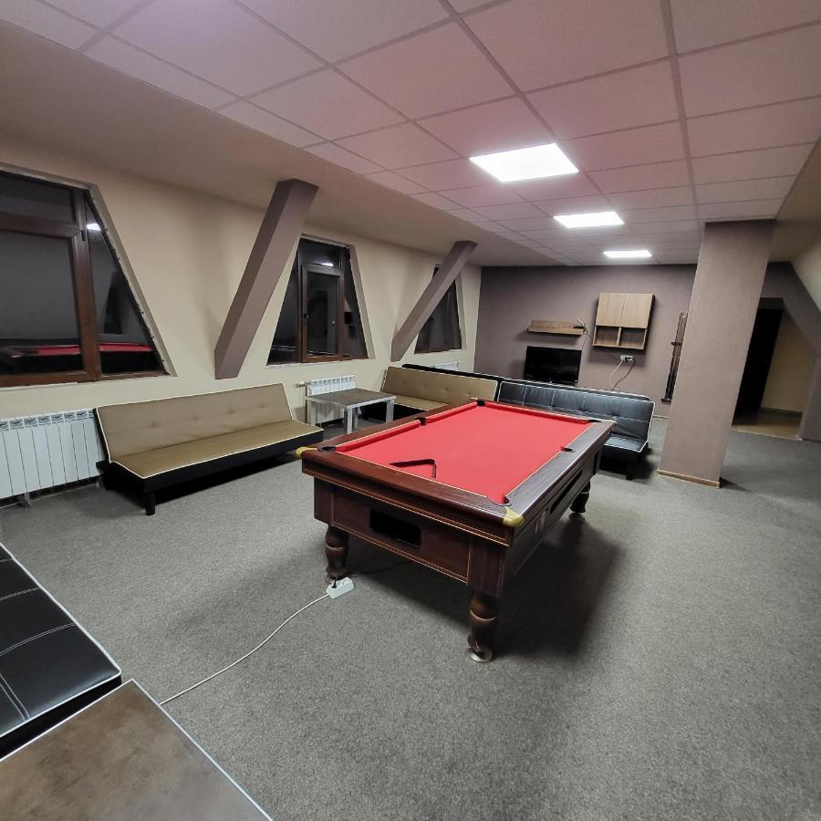 Комплекс Шуменско Плато酒店 外观 照片