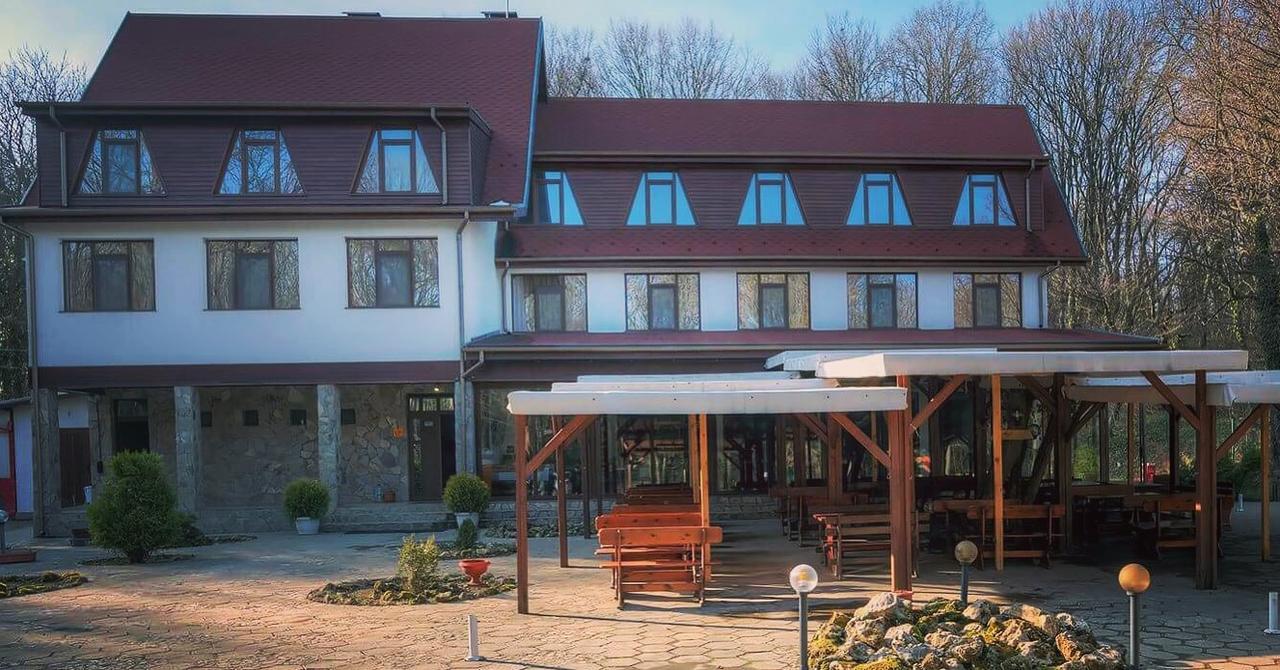 Комплекс Шуменско Плато酒店 外观 照片
